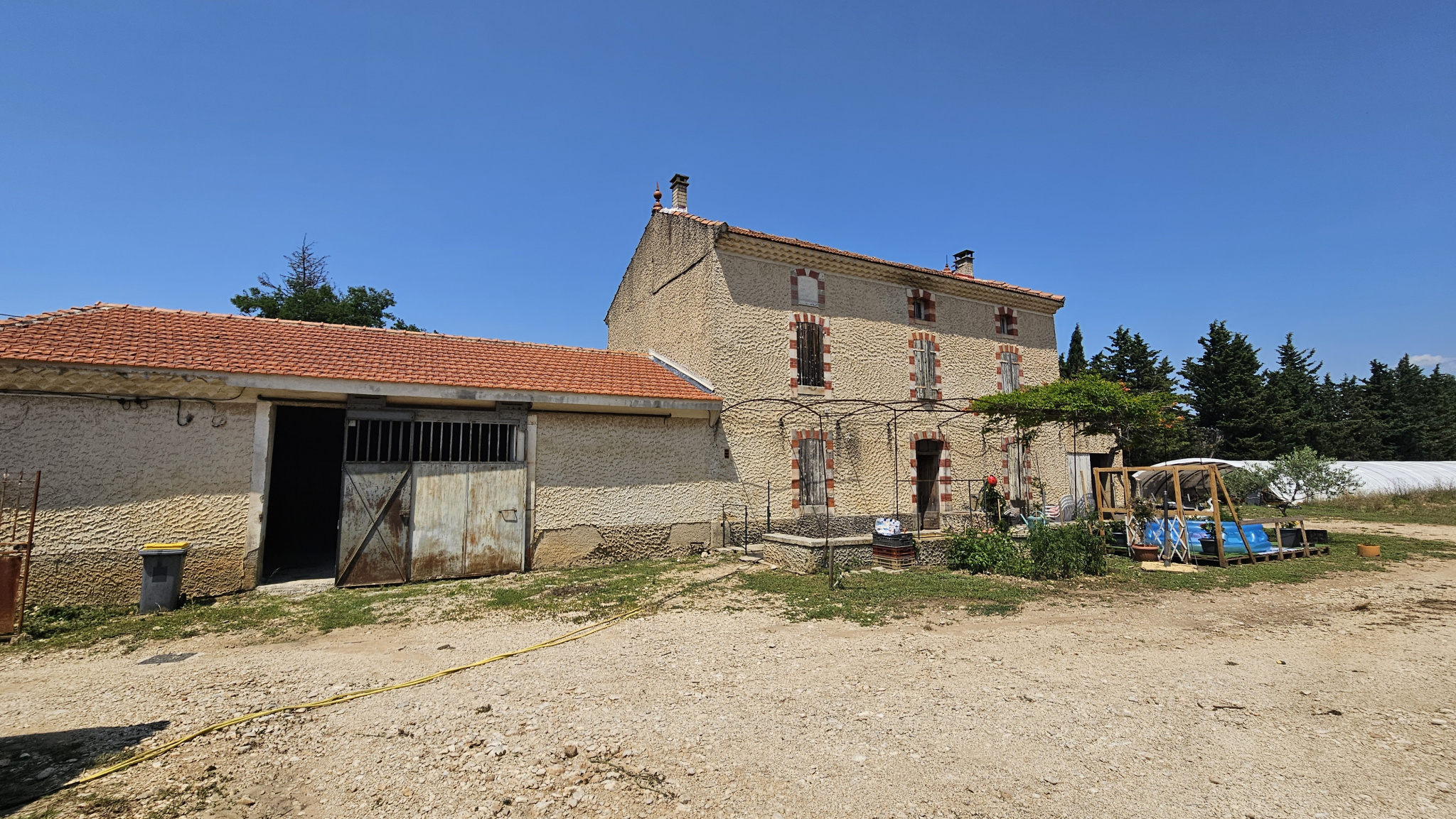 Vente Maison 260m² 8 Pièces à Pernes-les-Fontaines (84210) - L'Oustaou Immo